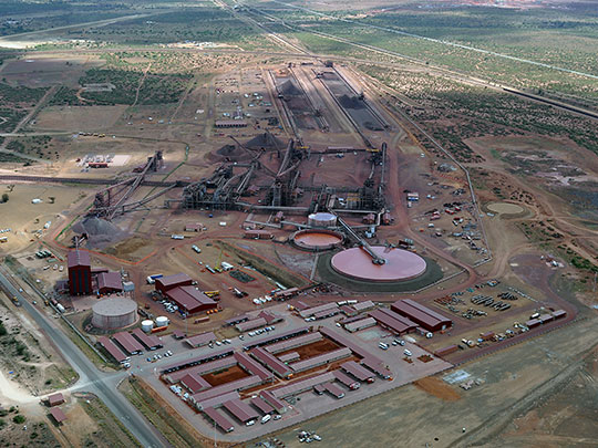 1665300453862913.jpg Khumani001.jpg